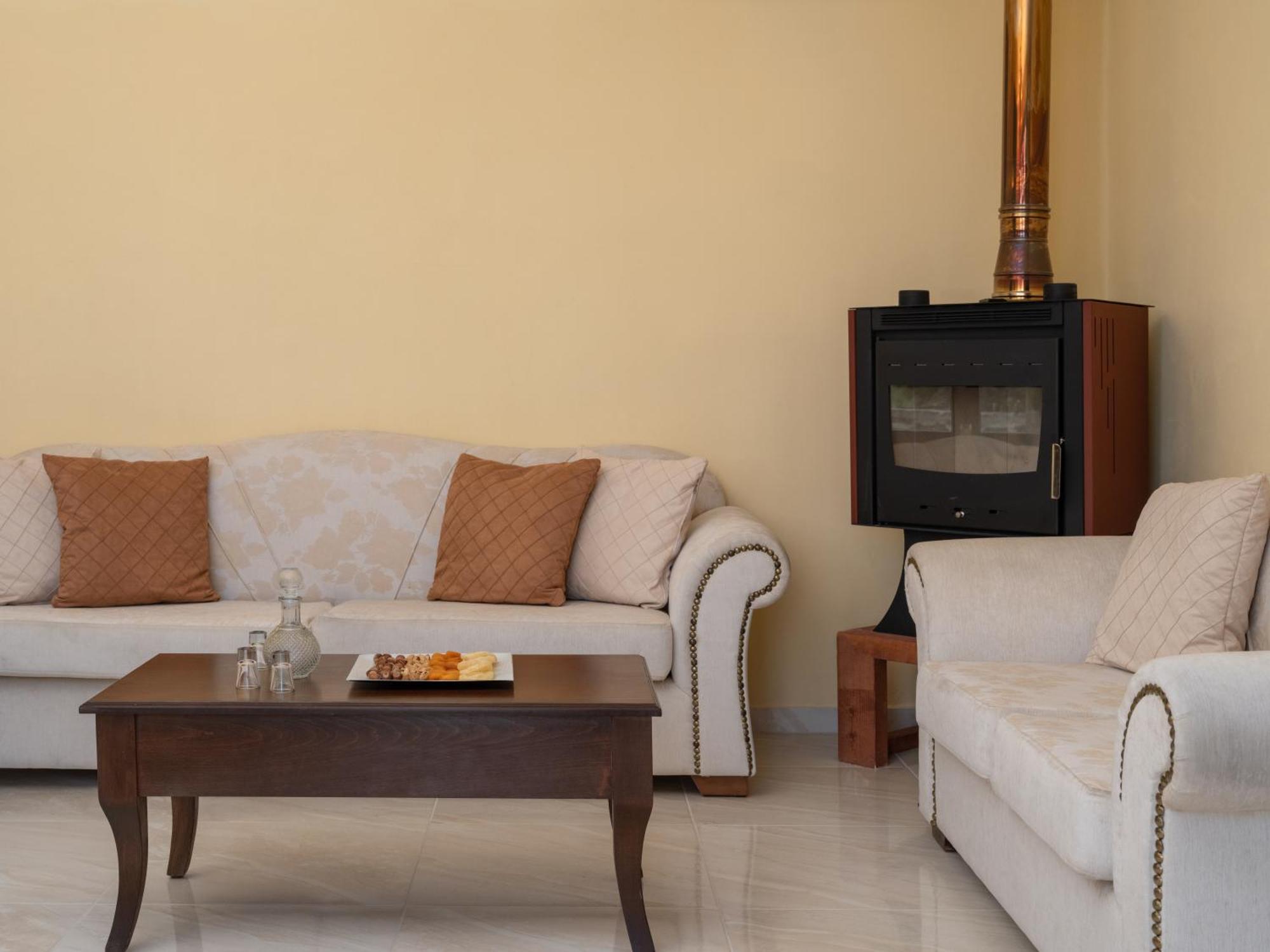 Draganigo Luxury Stone Houses 40 Min From Matala Ano Moulia الغرفة الصورة