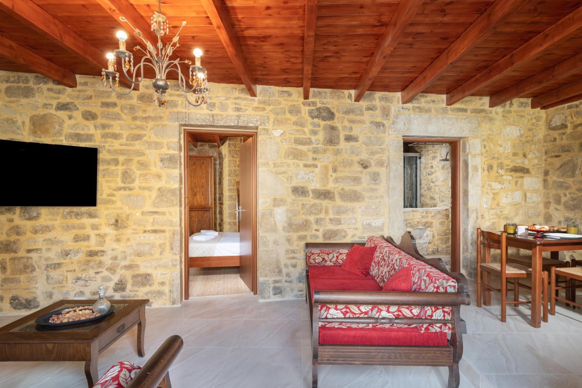 Draganigo Luxury Stone Houses 40 Min From Matala Ano Moulia الغرفة الصورة